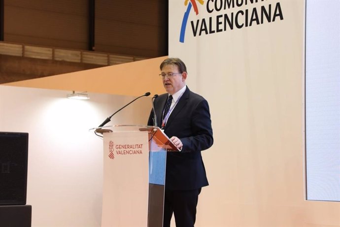 Puig en el Día de la Comunitat Valenciana en Fitur