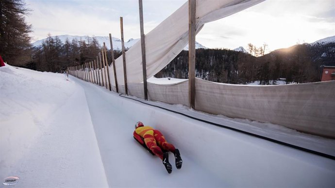 El piloto de skeleton español Ander Mirambell