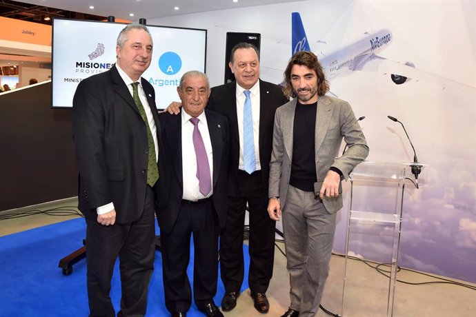 Presentación de nuevas rutas de Air Europa en Fitur