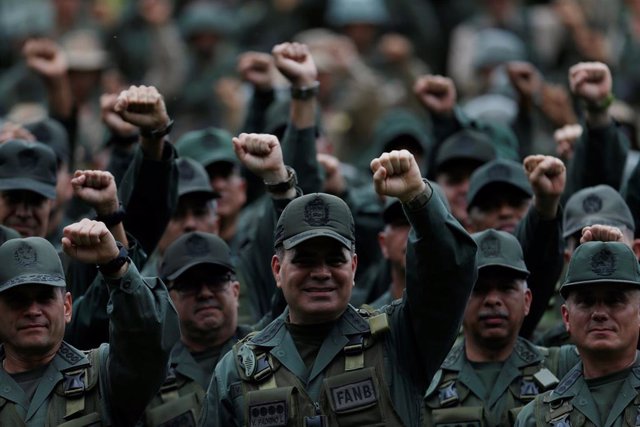 Vladimir Padrino López y otros mandos militares de Venezuela
