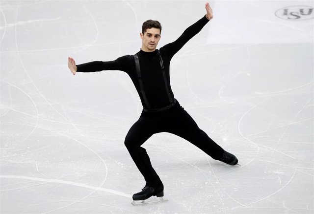 Javier Fernández en el Europeo de patinaje de Minsk