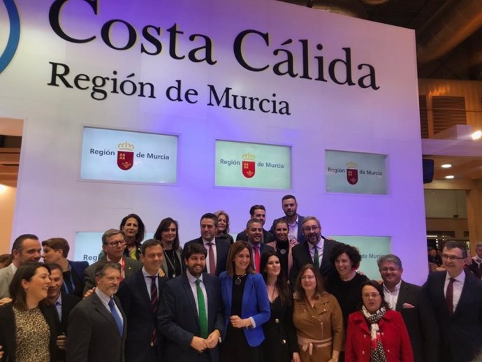 Delegación de Murcia en Fitur del PP