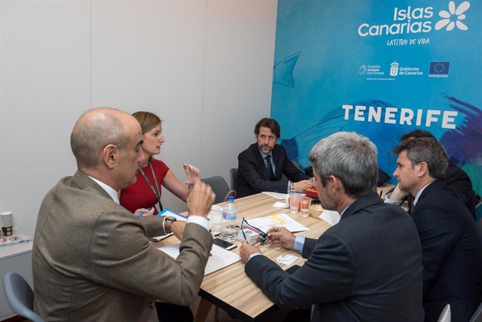 Reunión de trabajo en Fitur