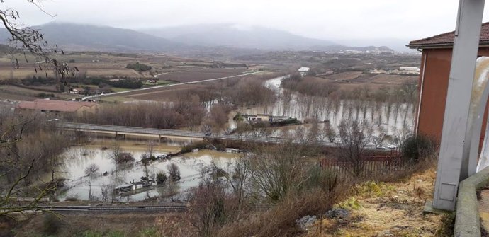 Imagen de la crecida del Ebro en Haro