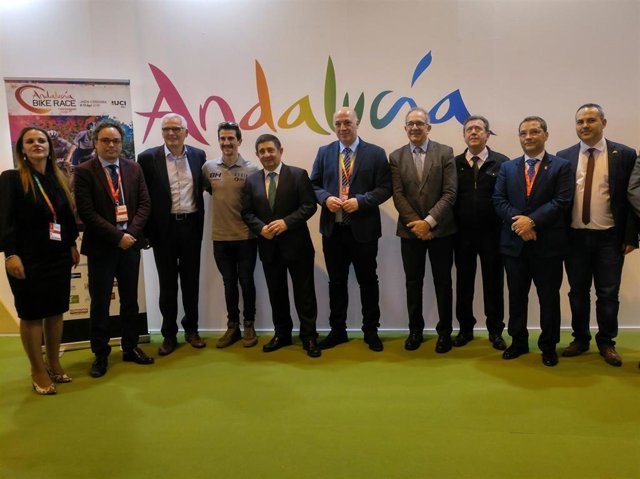 Córdoba y Jaén promocionan su paisaje de montaña