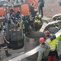 Los mineros acceden al pozo paralelo para comenzar la excavación para rescatar a Julen