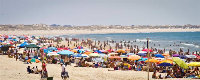 Una playa de Huelva en agosto.