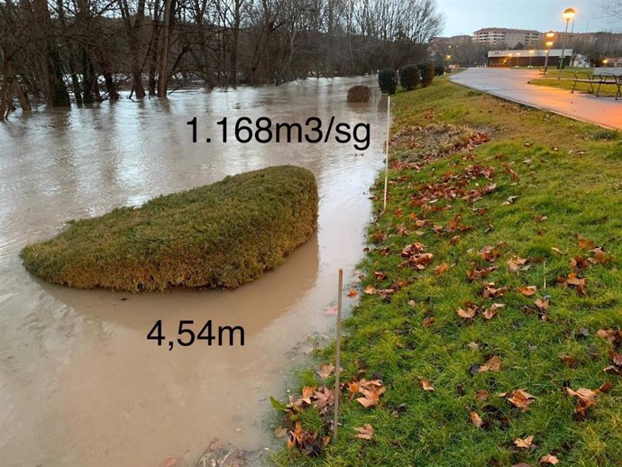 Imagen actual del río Ebro en Logroño