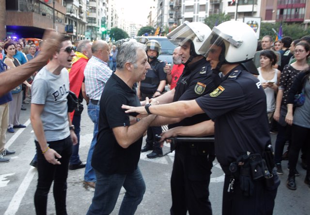 Manifestación de ultras en el día de Valencia