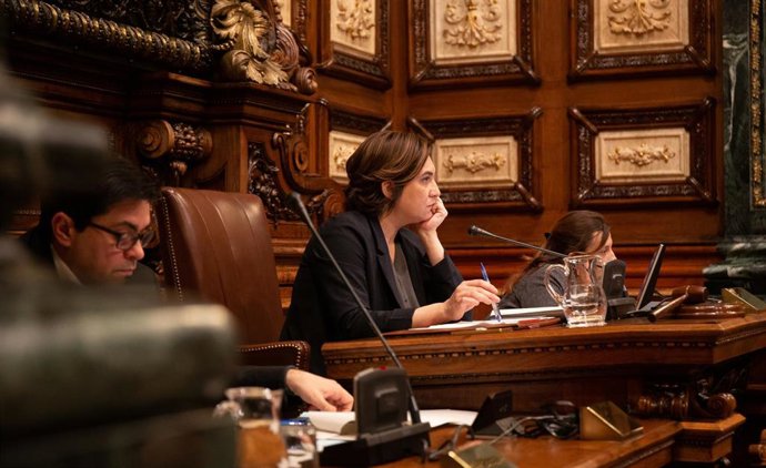 Pleno extraordinario en el Ayuntamiento de Barcelona sobre el estado de la ciuda