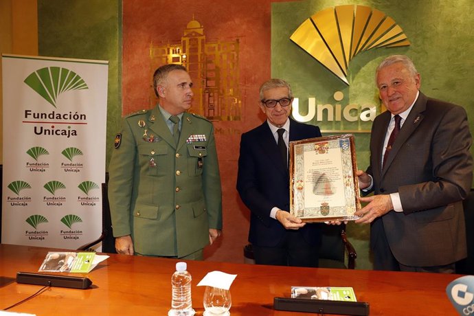 [Sevilla] Fundación Unicaja Y La Agrupación Nacional De Legionarios De Honor Con
