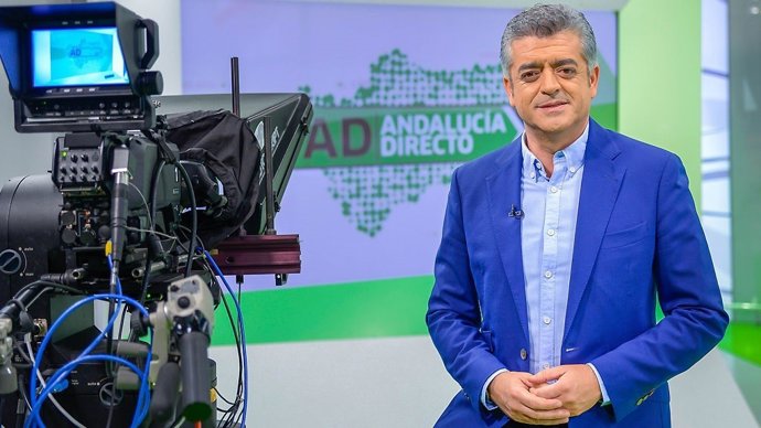 Modesto Barragán, presentador de Canal Sur TV