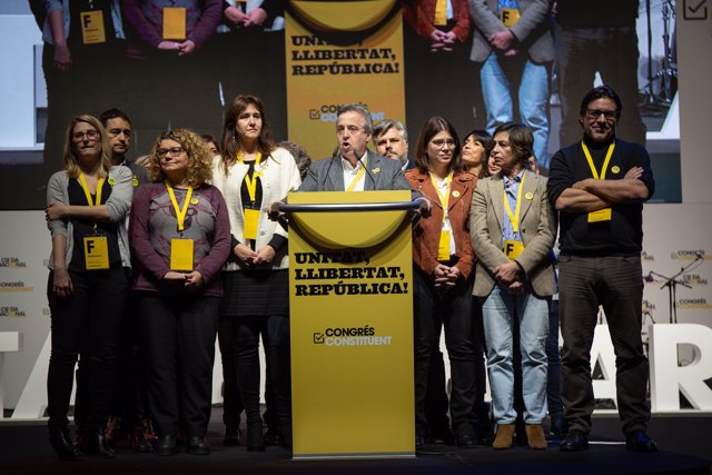 Quim Torra, Carles Puigdemont y Jordi Sànchez clausuran el congreso de la Crida Nacional per la República