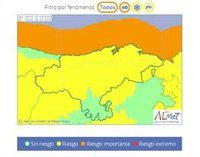 Cantabria, en riesgo por oleaje, viento y nieve este domingo