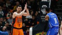 Valencia Basket gana con suspense en La Fonteta