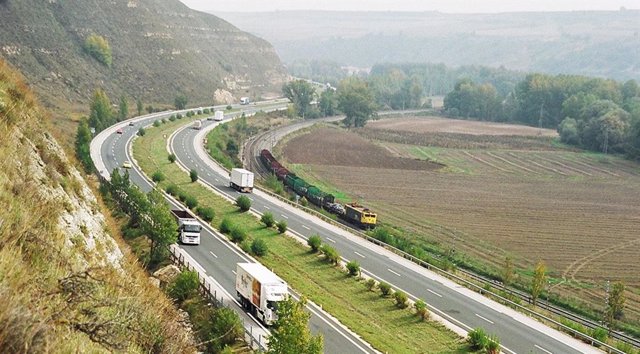 La autopista AP-1 Burgos-Armiñón