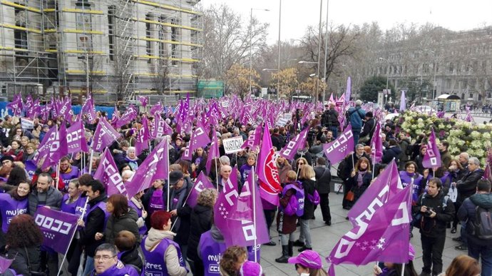 Concentración feminista en Cibeles