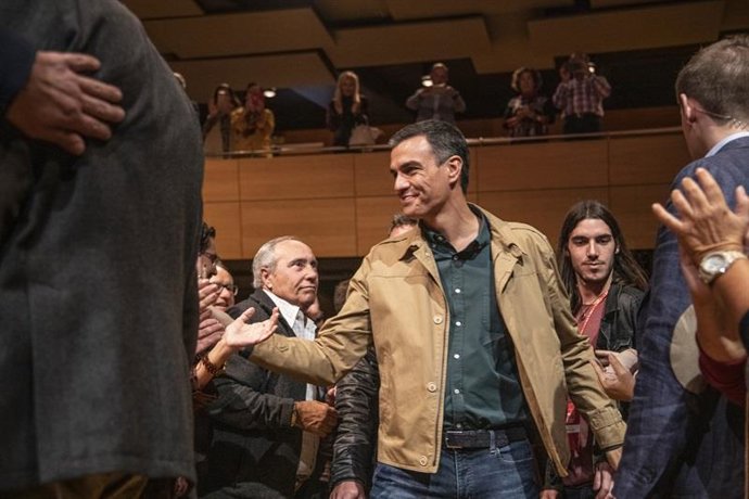 Foto de Pedro Sánchez en un mítin