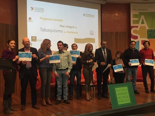 Responsables del Hospital Valle de los Pedroches reciben la distinción