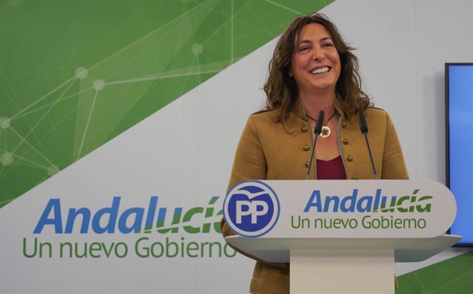 La secretaria general del PP-A, Loles López