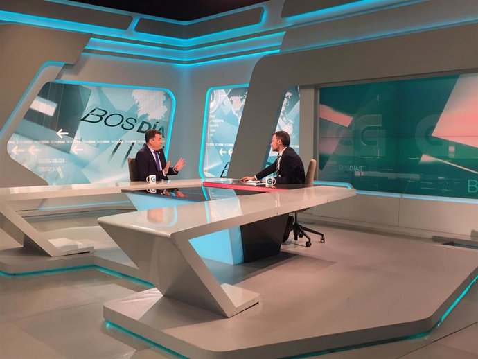 Crtvg. Entrevista Tvg Román Rodríguez Conselleiro De Cultura E Turismo + Foto