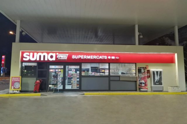 Summa obre quatre supermercats a Andorra