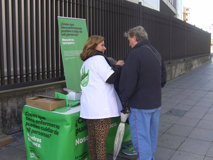 Recogida de firmas de Satse en Andalucía