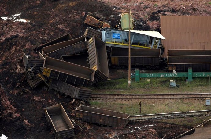 La rotura de una presa en Brasil deja cientos de desaparecidos