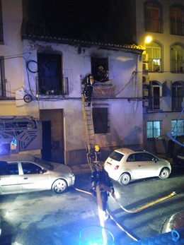 Incendio en una vivienda abandonada en Málaga