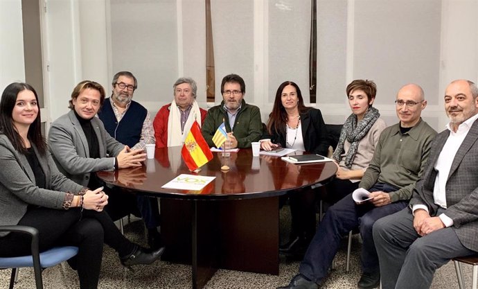 Reunión entre el líder de Vox Baleares, Convivencia Balear y GAB