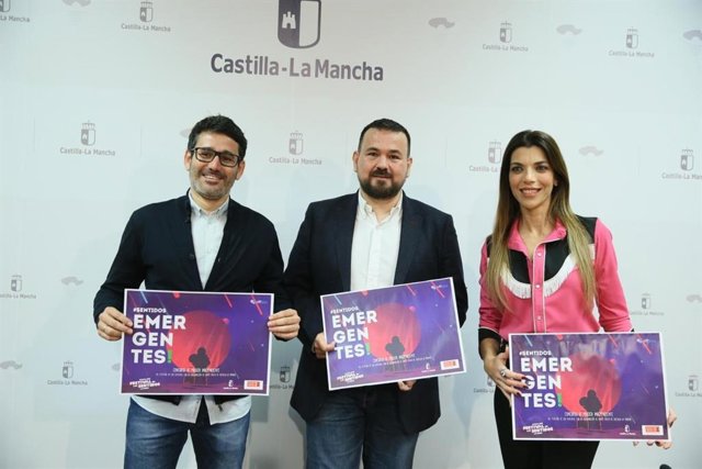 Juan  Ramón Amores en la presentación de 'Sentidos Emergentes'