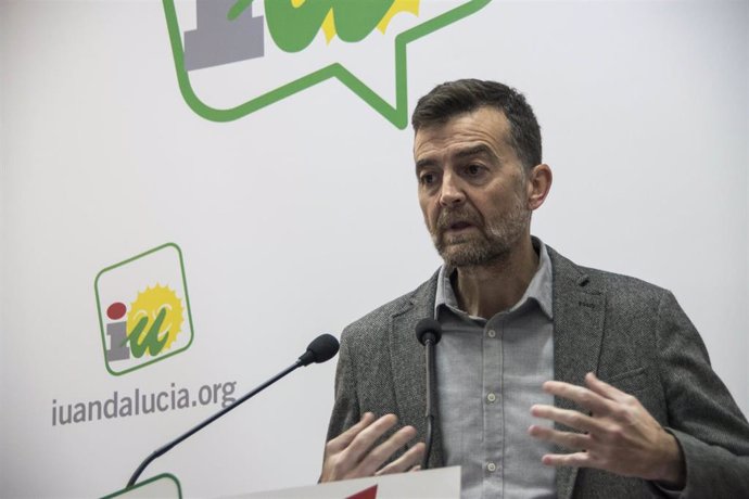 El líder andaluz de IU, Antonio Maíllo, en rueda de prensa