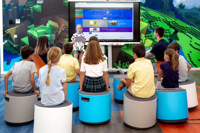 Alumnos del Microsoft Edu Lab