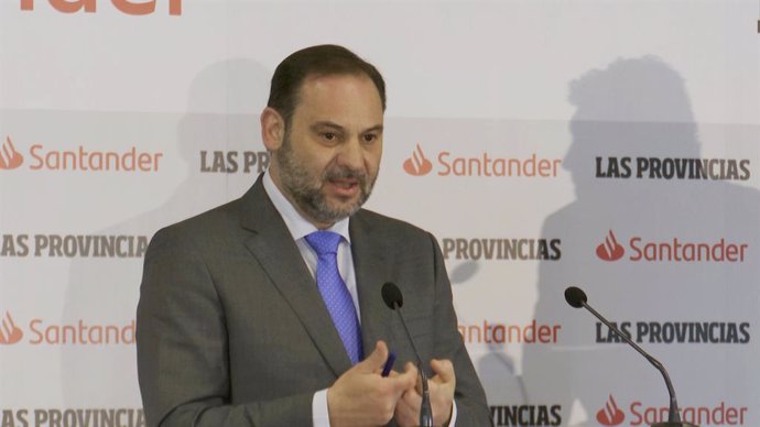 El ministre de Foment, José Luis Ábalos