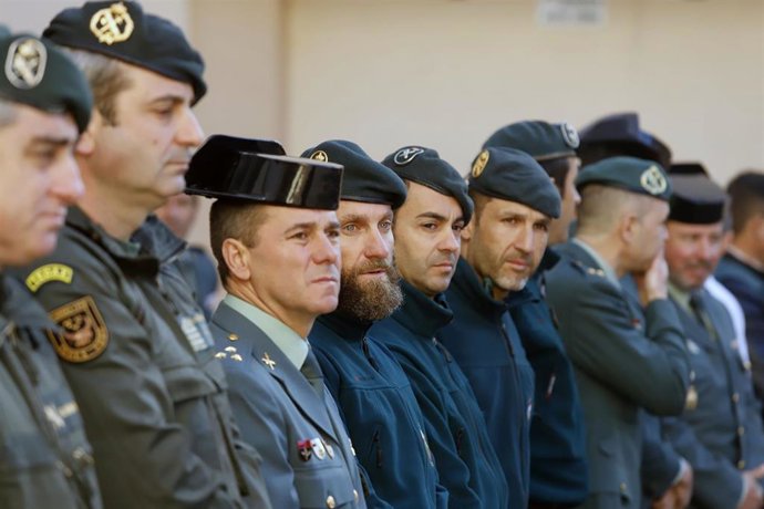  Félix Azón, se reúne con los guardias civiles que participaron en el rescate de