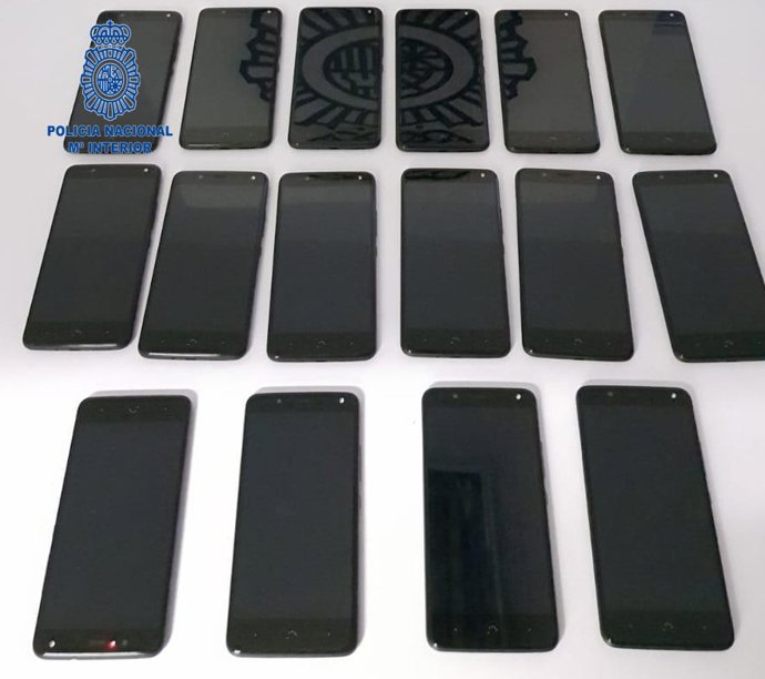 Mbils robats de les cabines d'autobusos d'una empresa