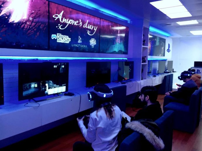 Presentación juego Anyones Diary