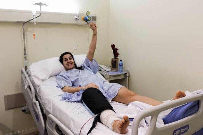 Carolina Marín tras ser operado de la rotura de ligamento cruzado
