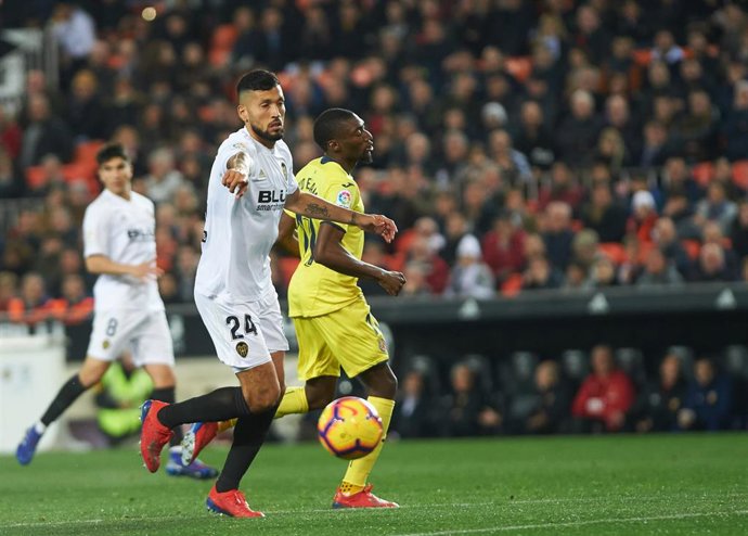 Soccer: La Liga - Valencia v Villarreal