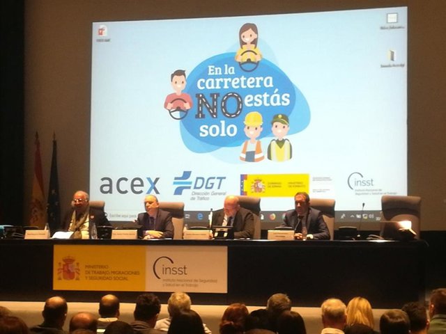 Presentación campaña 'En la carretera no estás solo' de ACEX