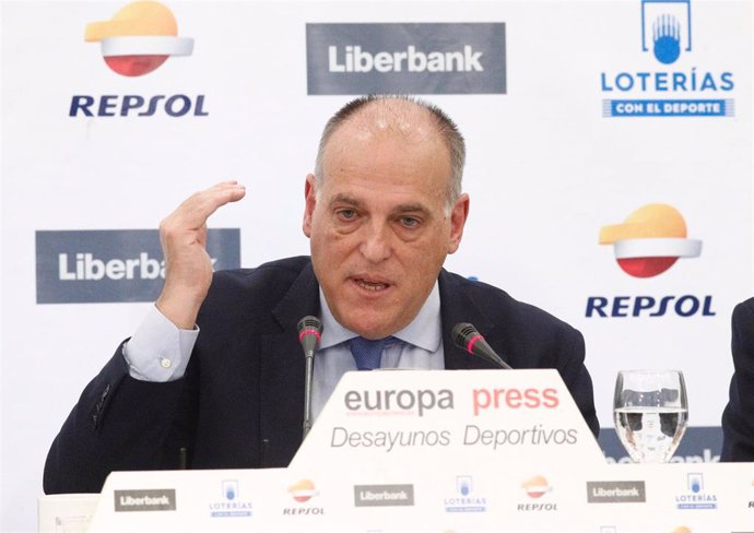El presidente de LaLiga, Javier Tebas, protagoniza un desayuno deportivo de Euro