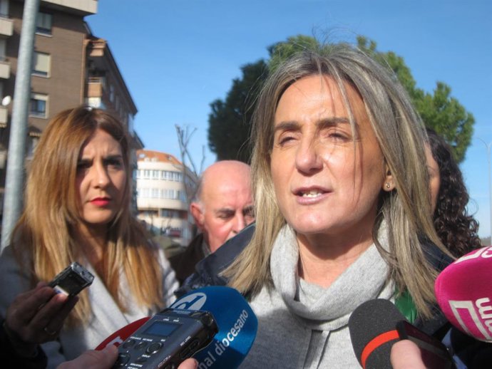 La alcaldesa de Toledo, Milagros Tolón, habla sobre el Paseo de la Rosa