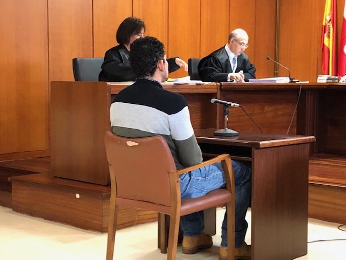 Acusado de abusar de una mujer aprovechando que estaba ebria en el juicio en la 