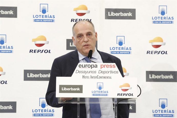 El presidente de LaLiga, Javier Tebas, protagoniza un desayuno deportivo de Euro