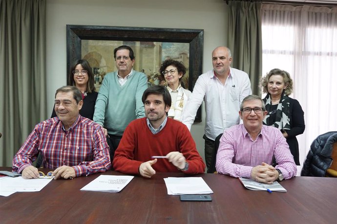 Firma del convenio para el programa 'Suma pasos Tudela'