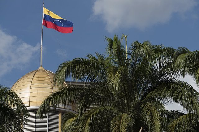 Bandera Venezuela Palacio Legislativo Federal