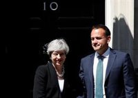 Irlanda traslada a May la necesidad de un 'backstop' "robusto" y "factible en la práctica"