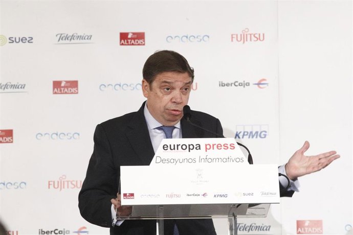 Desayuno Informativo de Europa Press con el ministro de Agricultura, Luis Planas