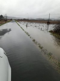 Las intensas lluvias causan cortes en carreteras en la provincia de Lugo por desbordamientos de los ríos Miño y Sil