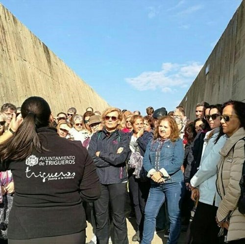 Visita al dolmen de Soto